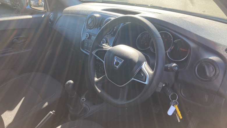 Dacia Sandero 1.0 SCe Essential 5dr Petrol Hatchback